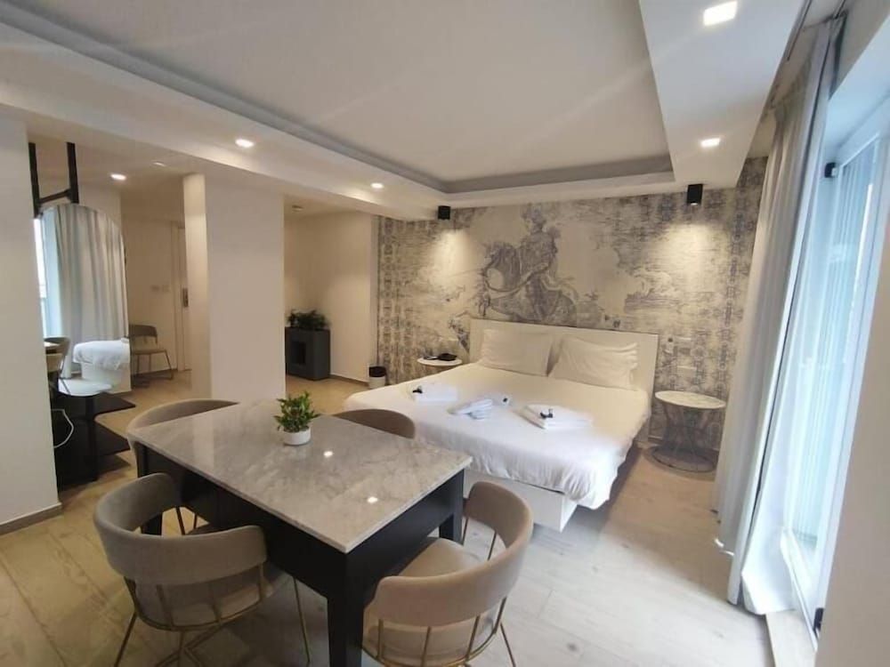G Hotel by JL