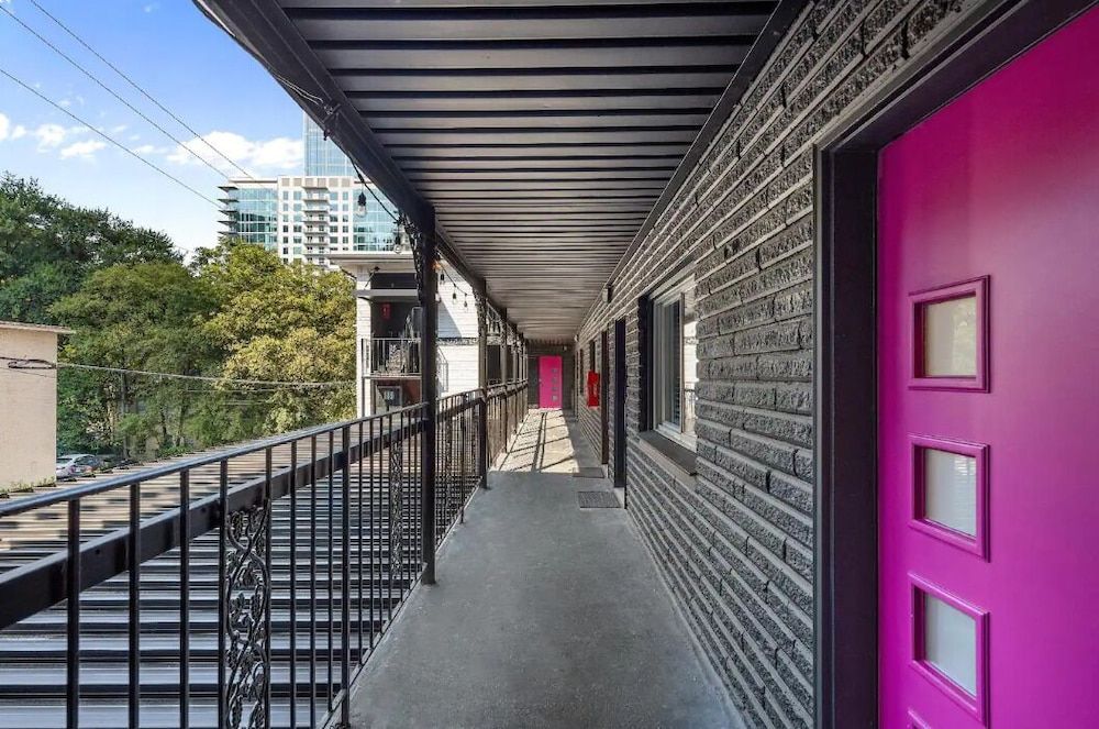 undefined Crescent Furnished Apartments 8