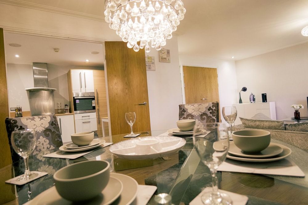 Stunning Holiday Stay With Free Gym and Parking Apartment 15