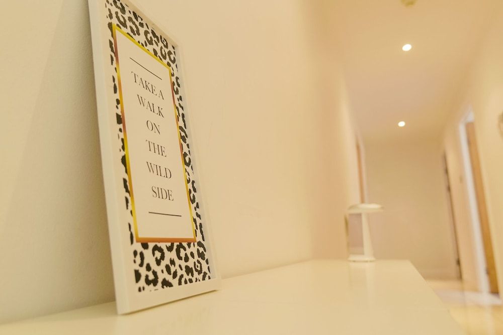 Stunning Holiday Stay With Free Gym and Parking Apartment 32