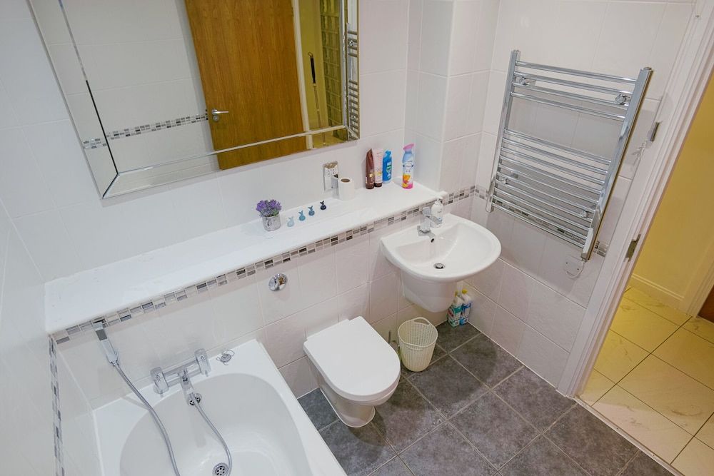 Stunning Holiday Stay With Free Gym and Parking Apartment 22