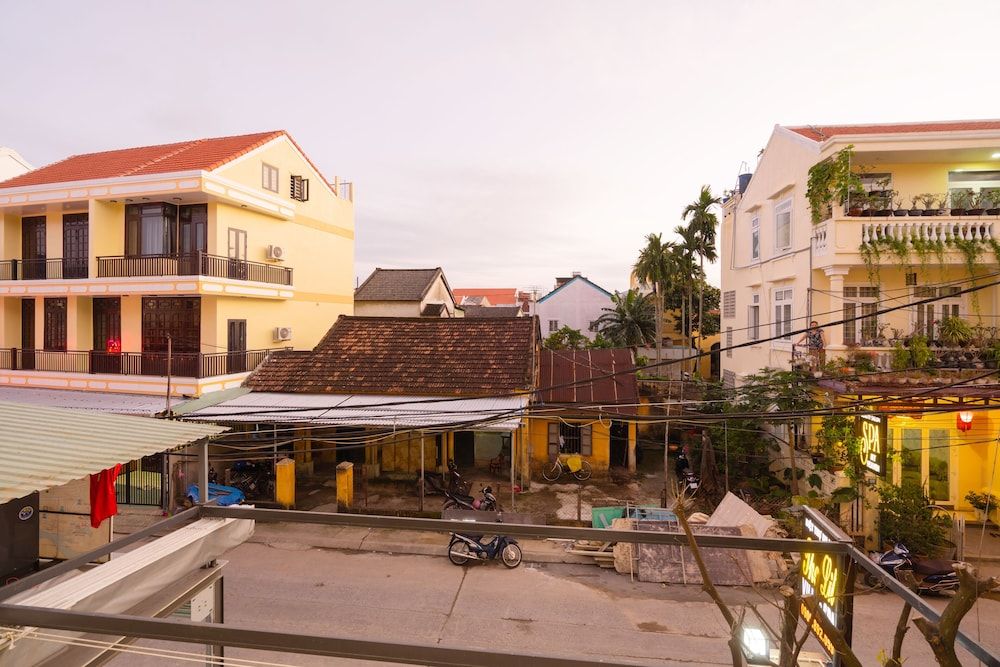 undefined The Lit Villa 7