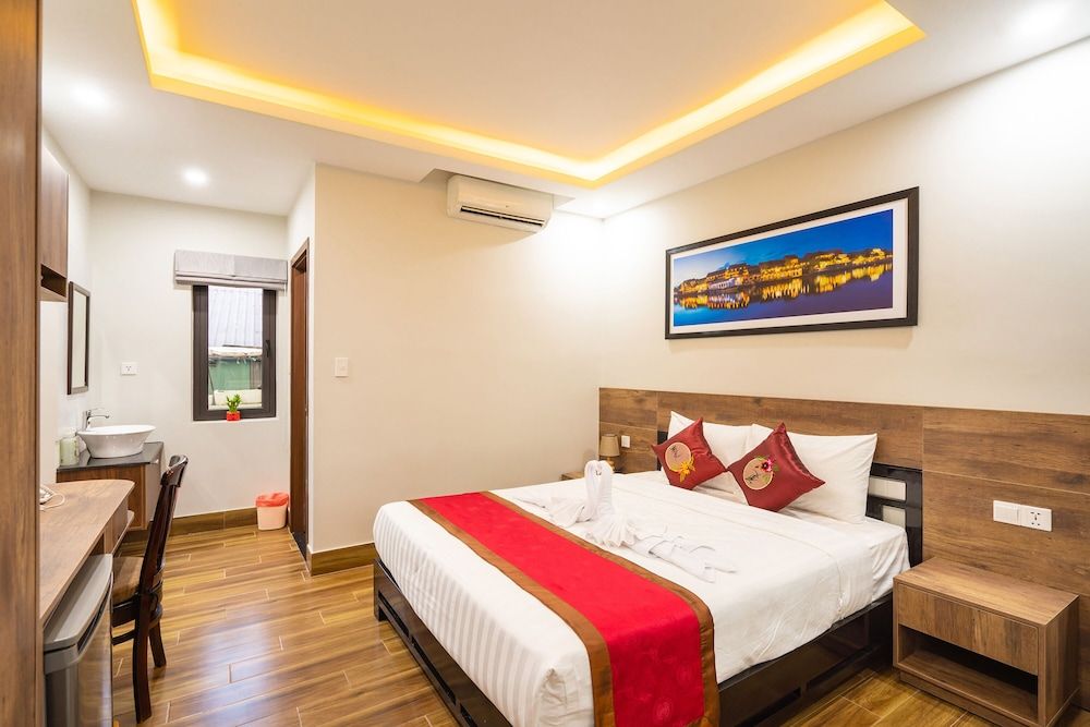 undefined The Lit Villa 9