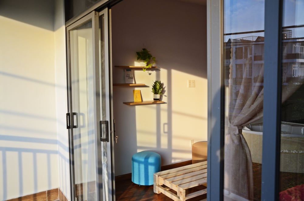 undefined La Hotel 9