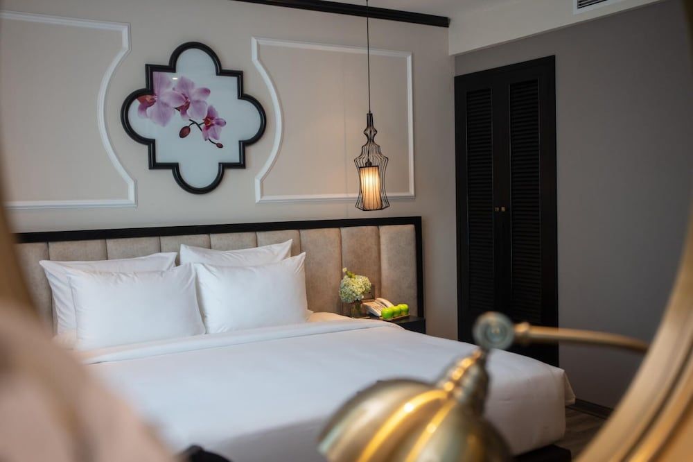 FTE Ba Dinh Hotel Superior Double or Twin Room 5
