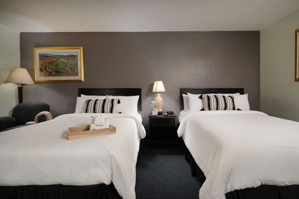 The Westerner - Extended Stay Classic Double Room