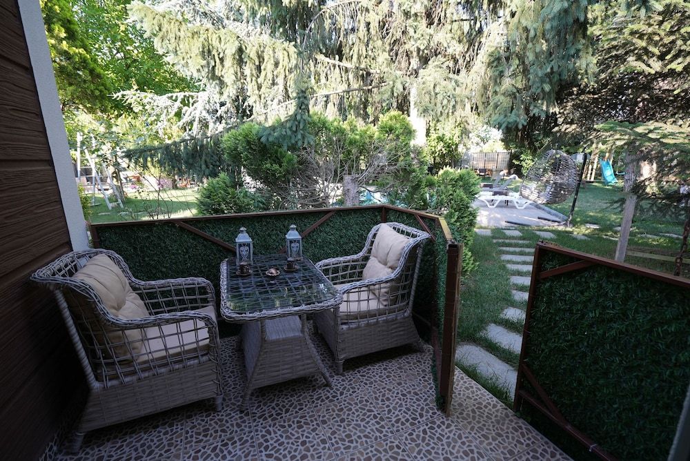 Alex Village Life Family Room with Front Balcony 4