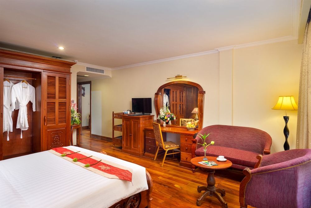 Dragon Royal Angkor Hotel Dragon Suite