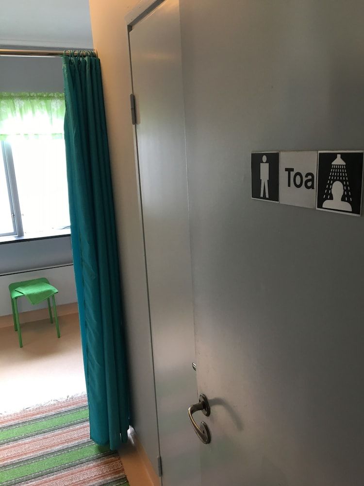 Lilla Hotellet Västervik Economy Room, Shared Bathroom 9