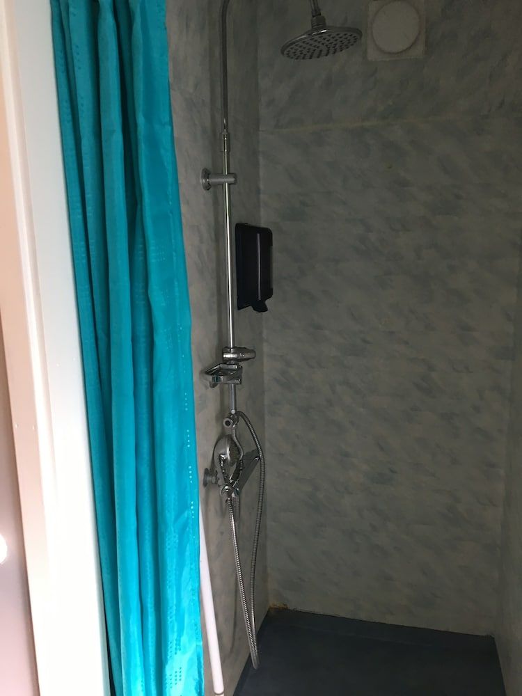 Lilla Hotellet Västervik Economy Room, Shared Bathroom 12