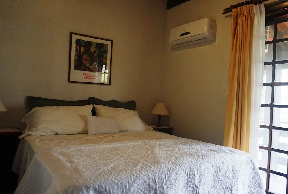 Grand Cabin