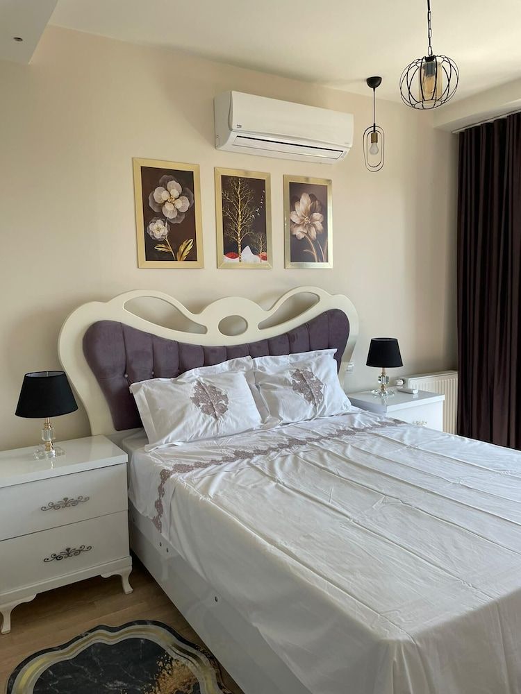 Deluxe Apartment, 1 Bedroom, Kitchen, City View