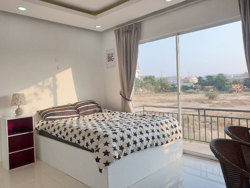 Cat's Hostel Economy Single Room, Multiple Beds 12