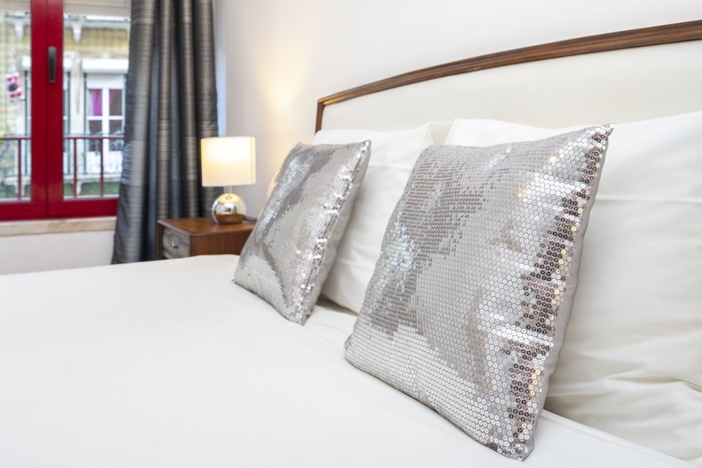 undefined Damasceno Large Apartment 7