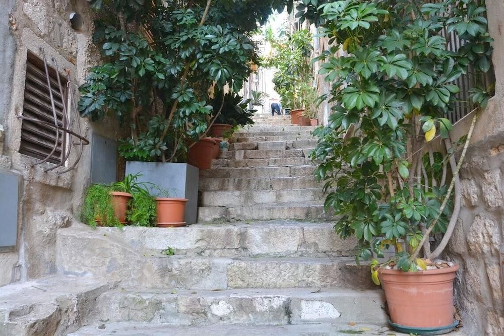 undefined Studio Inn 3