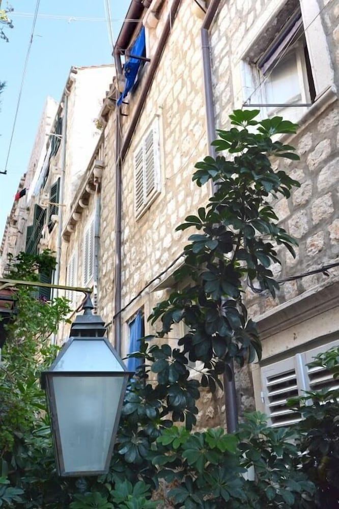 undefined Studio Inn 4