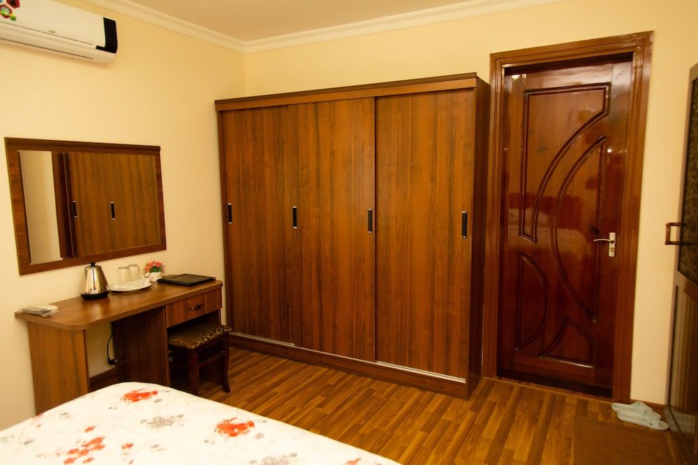 Cinzano Complex Standard Quadruple Room 3