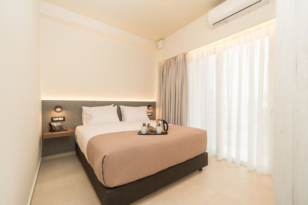 ANTEL Suites & Apartments Premium Suite, 1 Queen Bed with Sofa bed