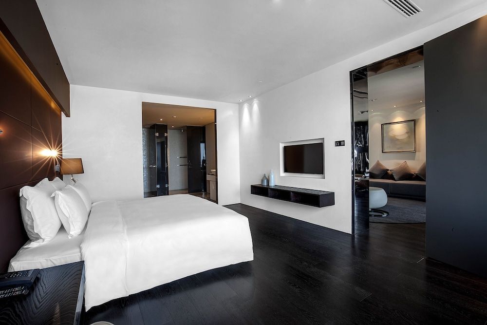 undefined Shenzhen O Hotel 5