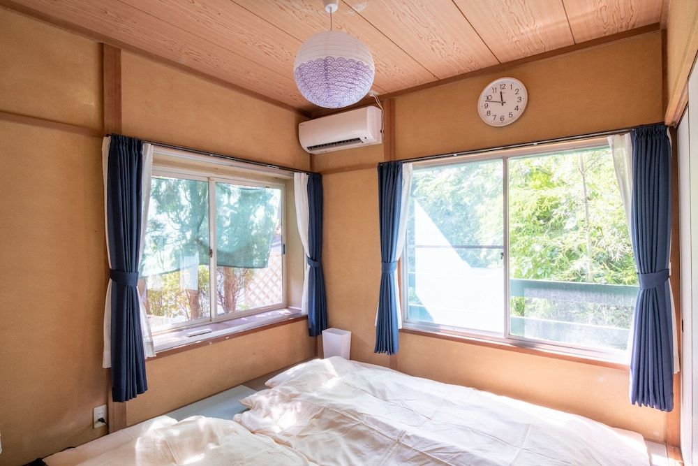 Whole House, 3 Bedrooms, Non Smoking