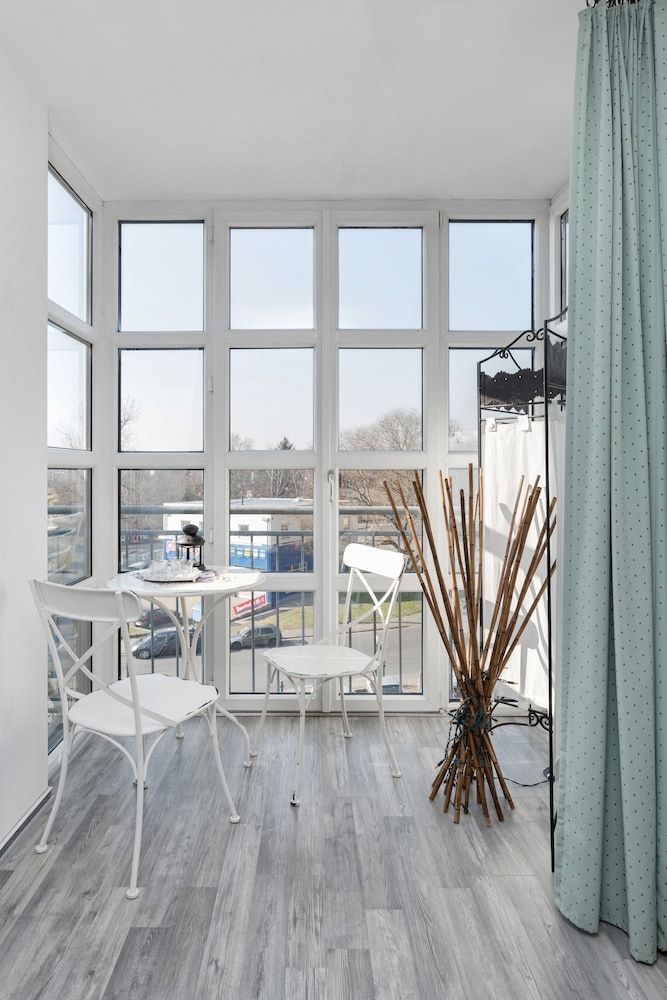 undefined Apartment Saxonia 8