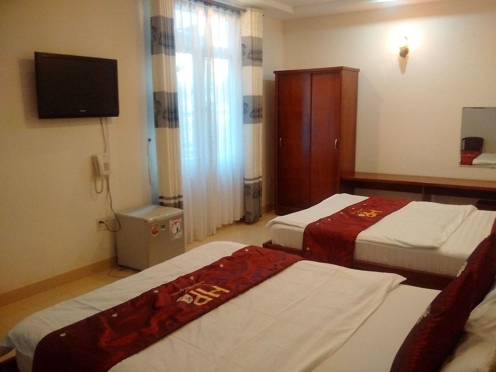 undefined Hanh Phuc Tay Do 5