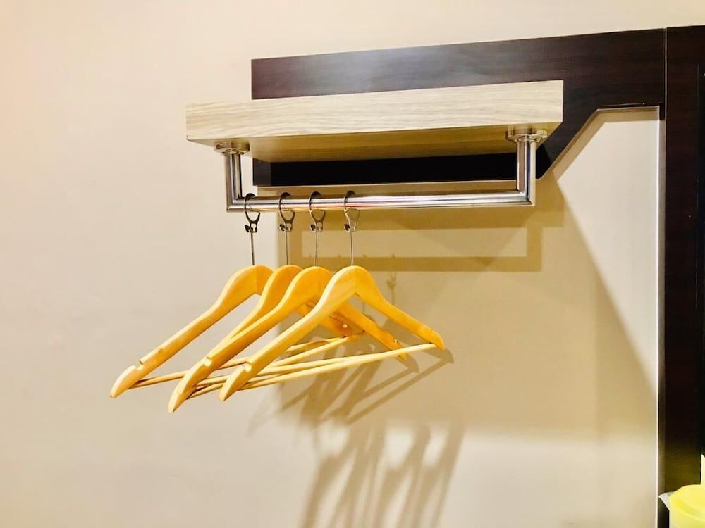 undefined Highway Times Inn 8