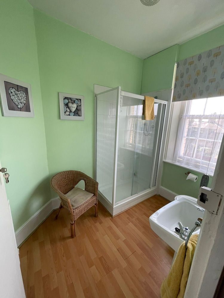 Bon-ami Second Floor Single Room, Sea View 4