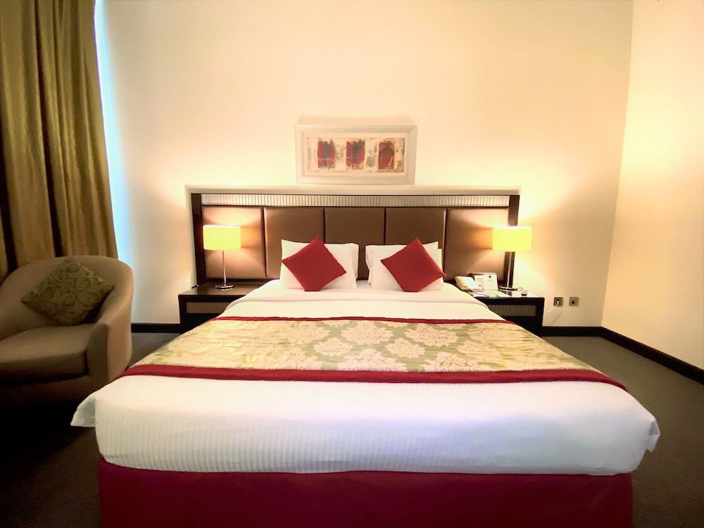 undefined Millennium Central Hotel Doha 3