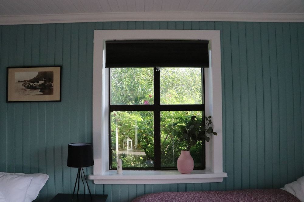 Family Quadruple Room, Shared Bathroom (East End)