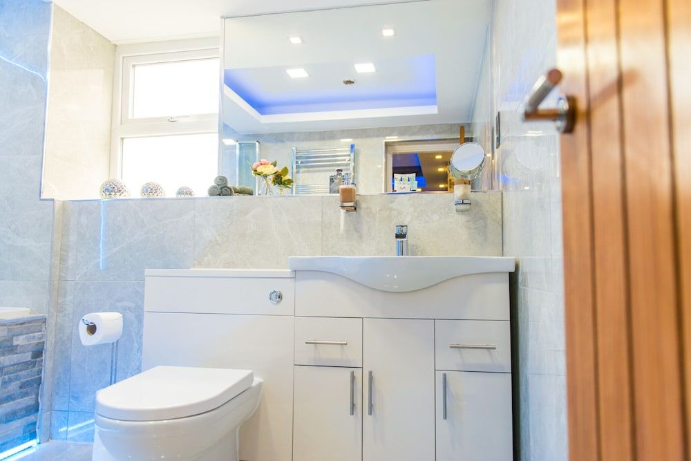 Sawrey Serviced Apartments Executive Apartment, Ensuite 16