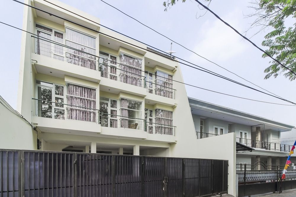 undefined RedDoorz near Pancoran 3