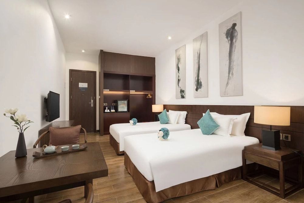 Huali Hotel Premium Twin Room, Non Smoking 3