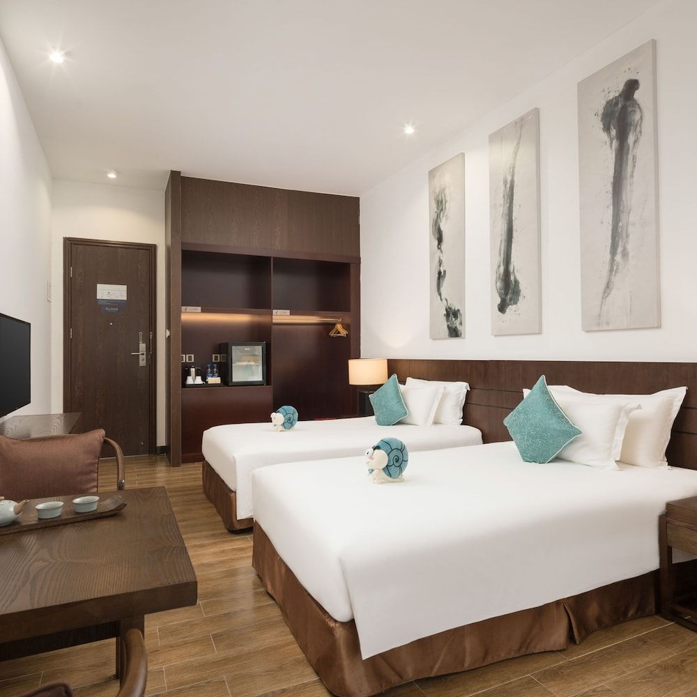 undefined Huali Hotel 10