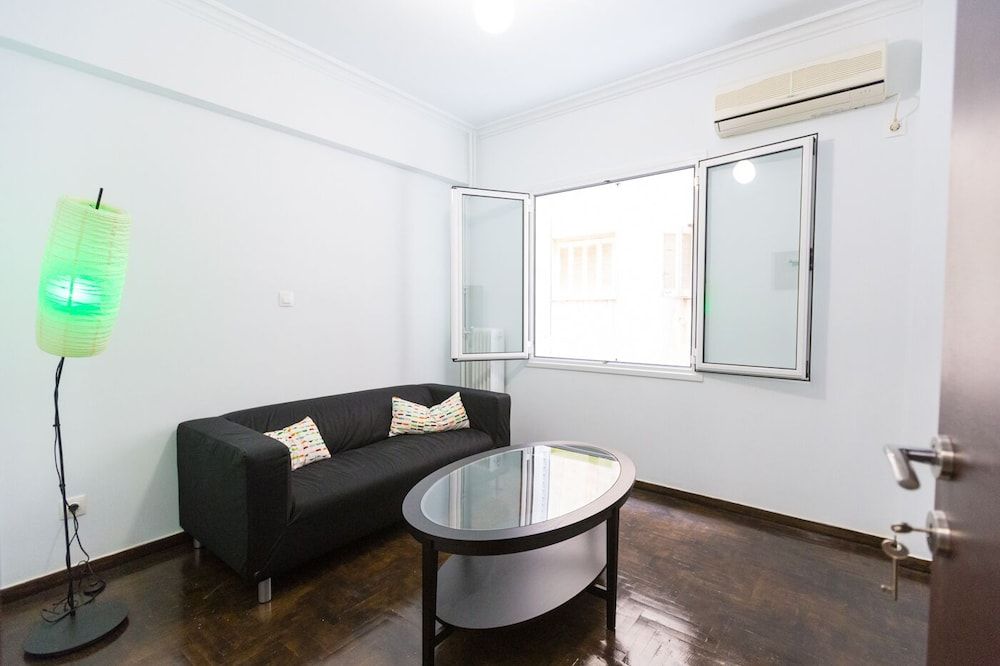 undefined Apartment at Metaxourgio 1 bed 2 pers 8