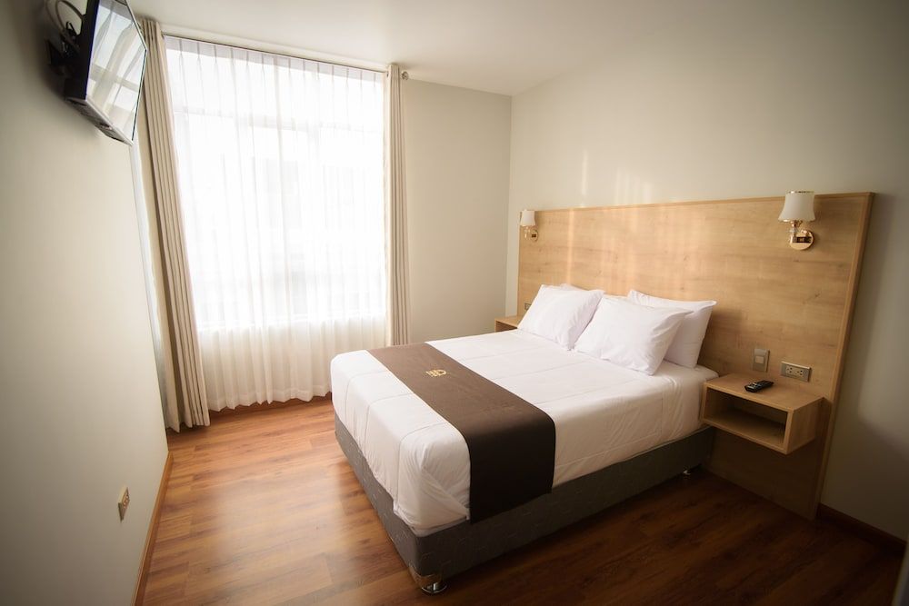 Basic Single Room, 1 Double Bed, Ensuite