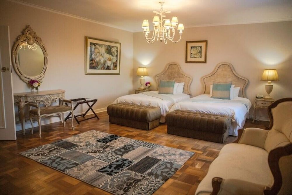 Stillness Manor & Spa Presidential Studio Suite 2