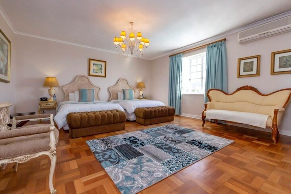undefined Stillness Manor & Spa
