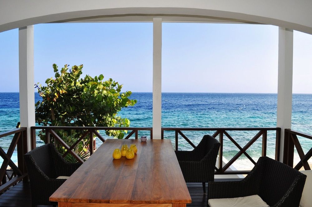 Scuba Lodge & Ocean Suites Two Bedroom Apartment Ocean View 3