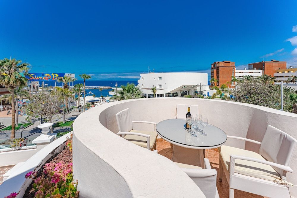 undefined Flamingo Suites Boutique Hotel 6