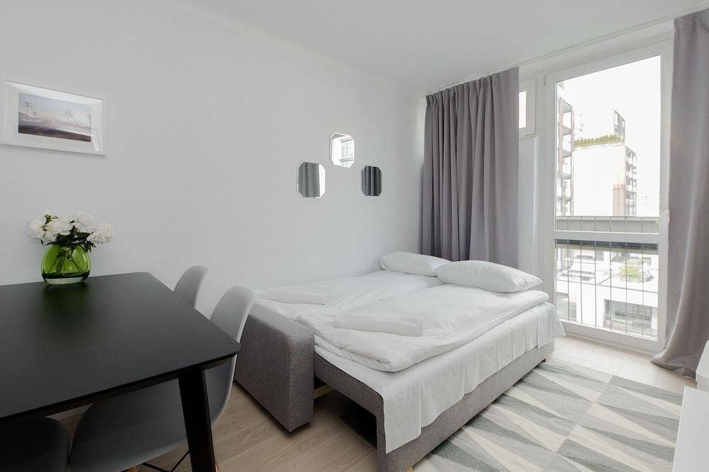 undefined ShortStayPoland Grzybowska B73 2