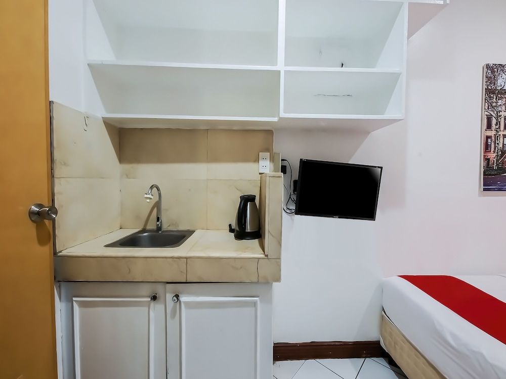 undefined OYO 857 City Stay Inns Makati Avenue 7
