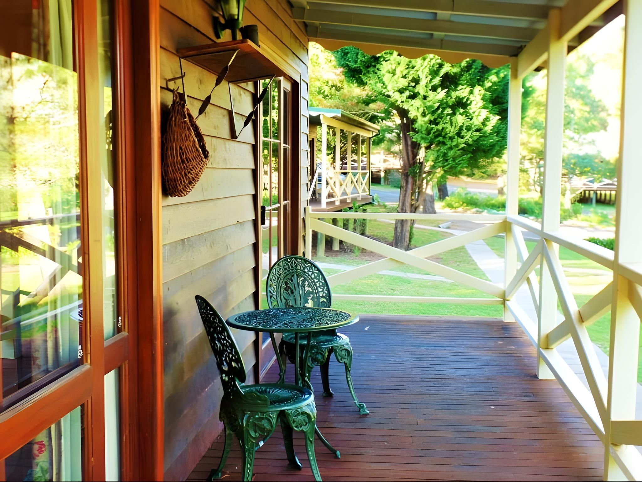 Madison's Mountain Retreat Executive Spa Cabin 2
