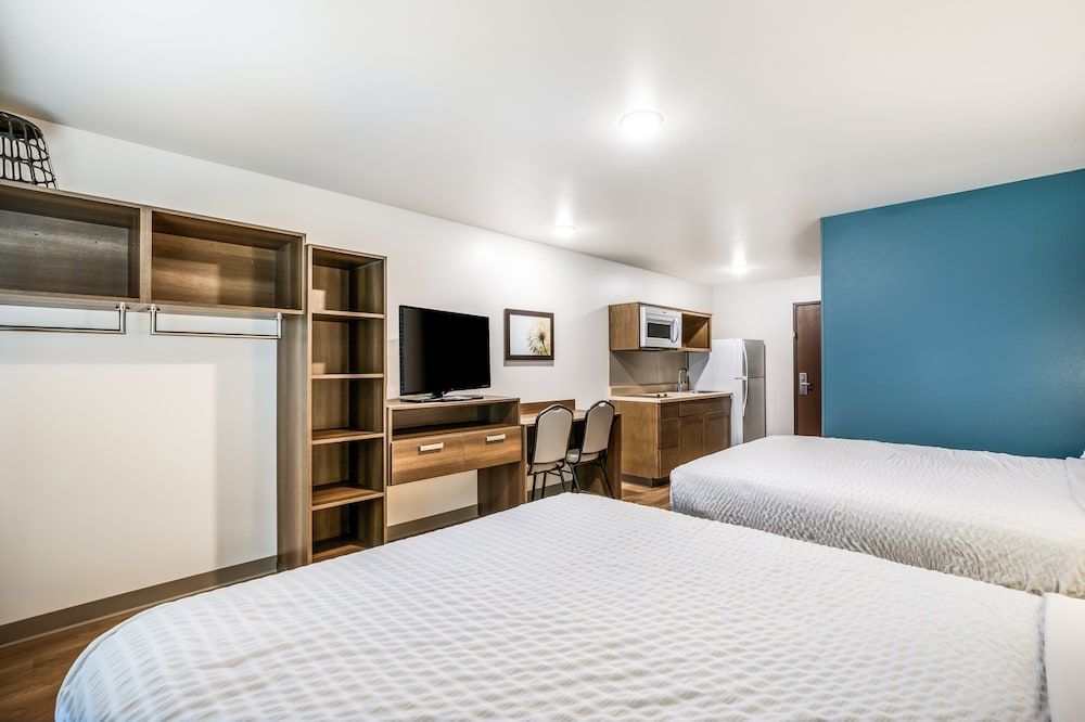 Suite, 2 Queen Beds, Non Smoking