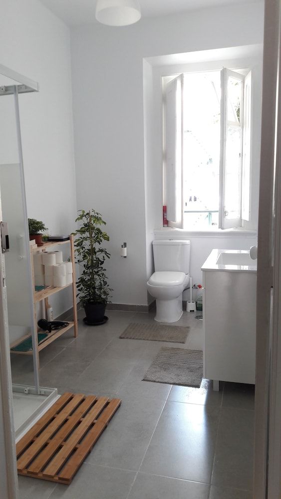 Timor Guest House City Double Room (Fernando Pessoa) 7