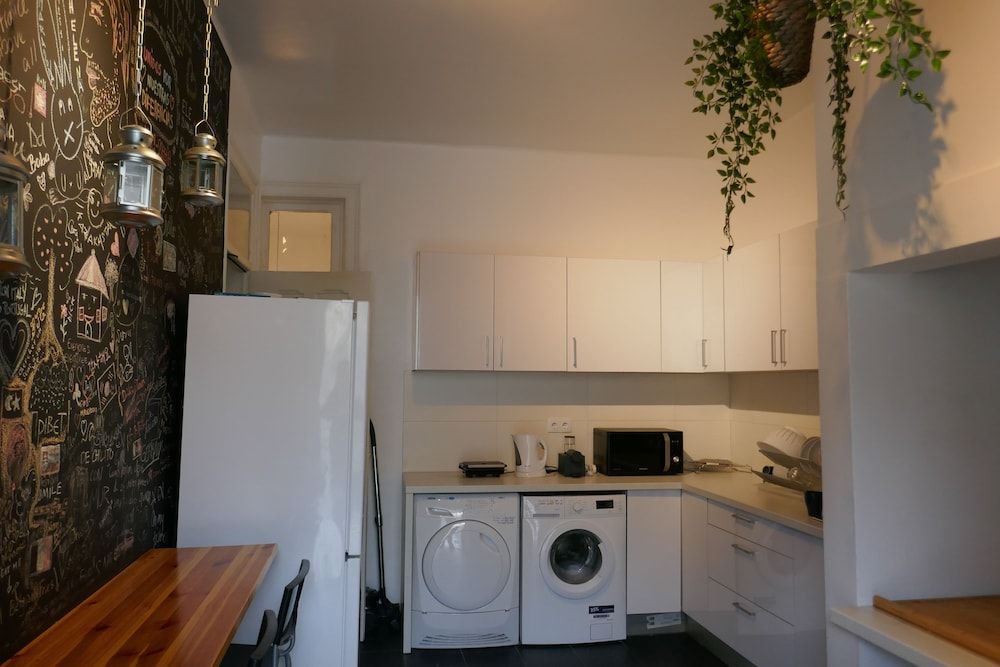 Timor Guest House City Double Room (Fernando Pessoa) 8