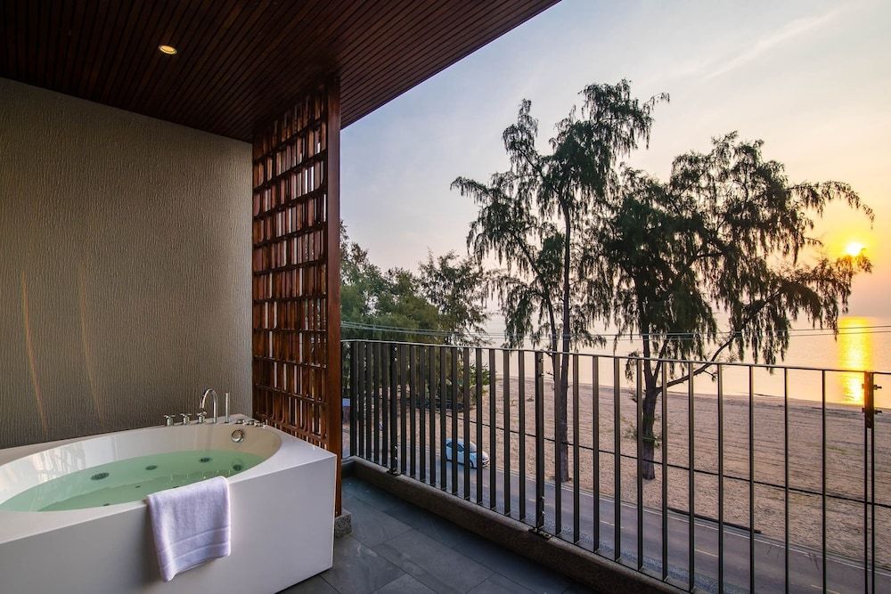 Lullaby The Sea Hua Hin Jacuzzi Seaview 9