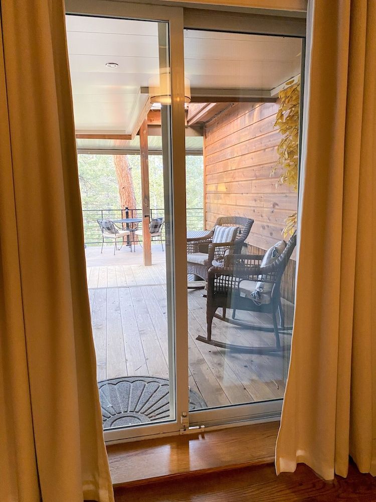 Juniper Mountain House Boxelder King Junior Suite (Adults Only) 23