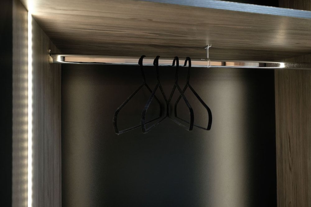 NED Hotel Economy Twin Room 4