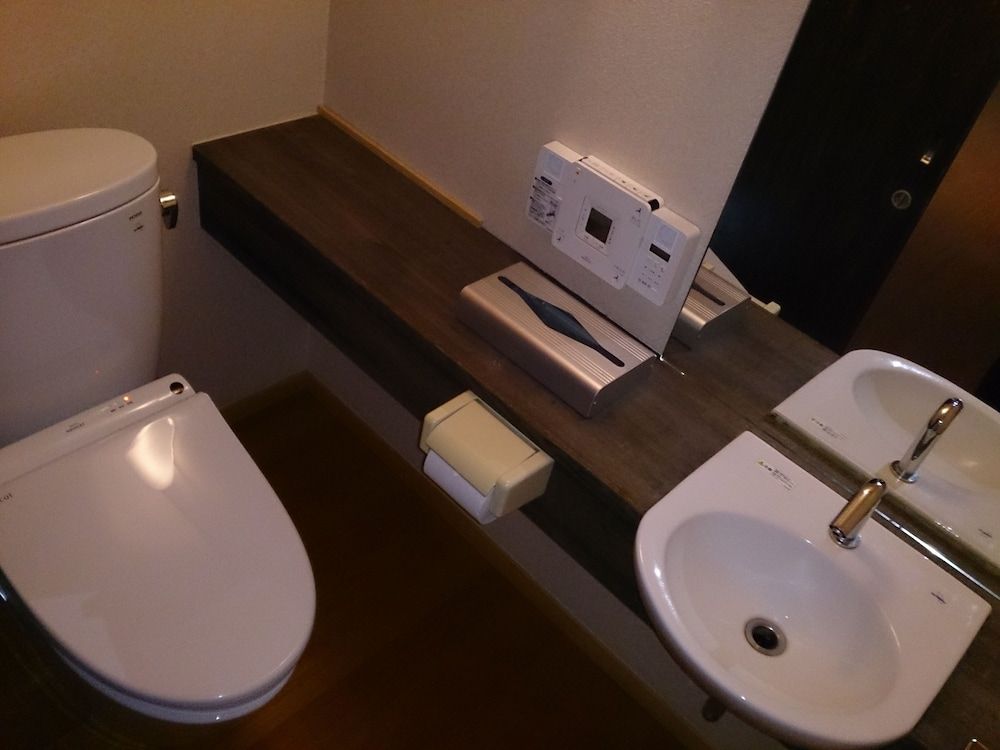 Deluxe Japanese-Style with Private Bathroom, Non-Smoking